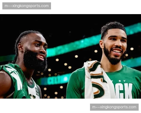 布朗三月场均28.5分7篮板5.1助攻 凯尔特人锋线迎生涯数据巅峰